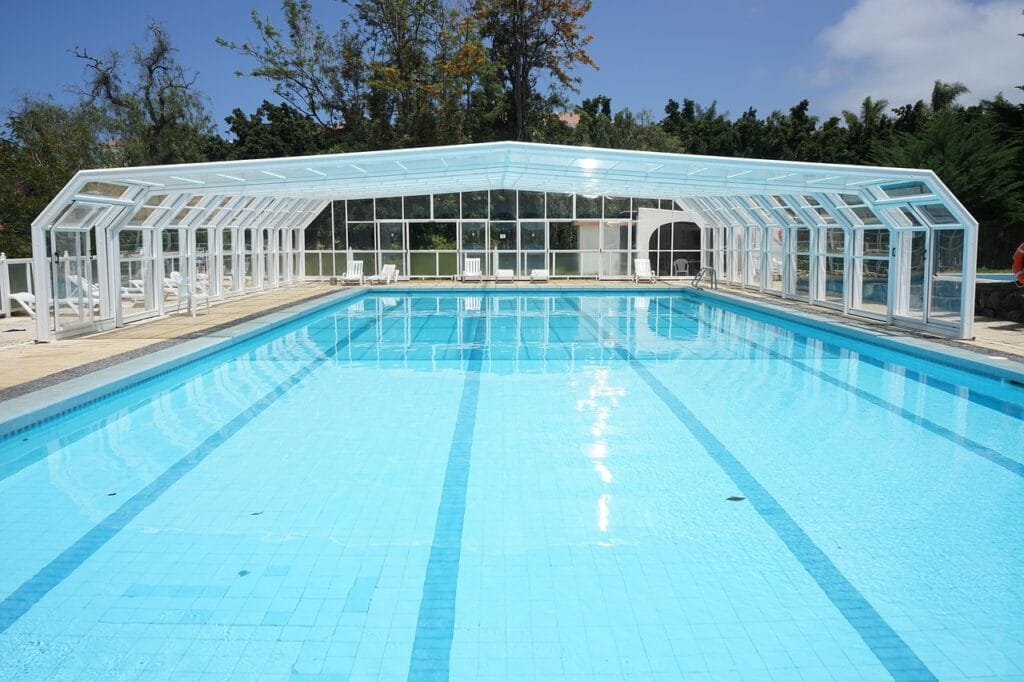 What Is a Swimming Bath? A Detailed Guide 2 What Is a Swimming Bath