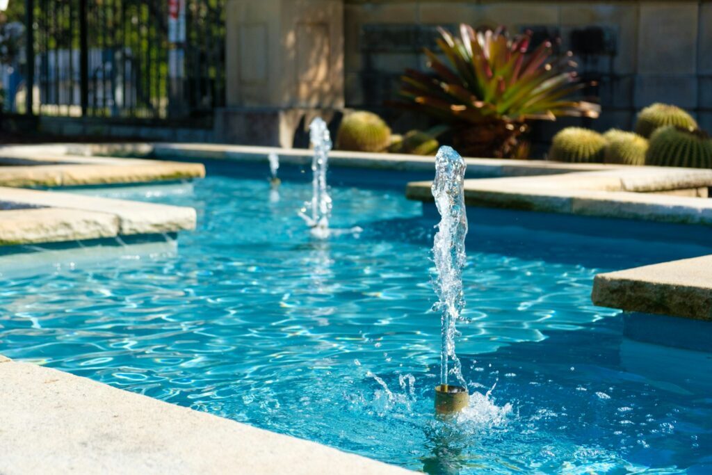5 Reasons to Install a Lagoon Pool in Your Backyard 1 5 Reasons to Install a Lagoon Pool in Your Backyard