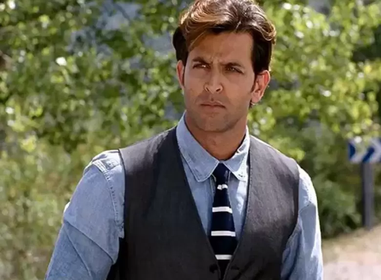 Top 10 Bollywood Actors Who Don’t Know How to Swim