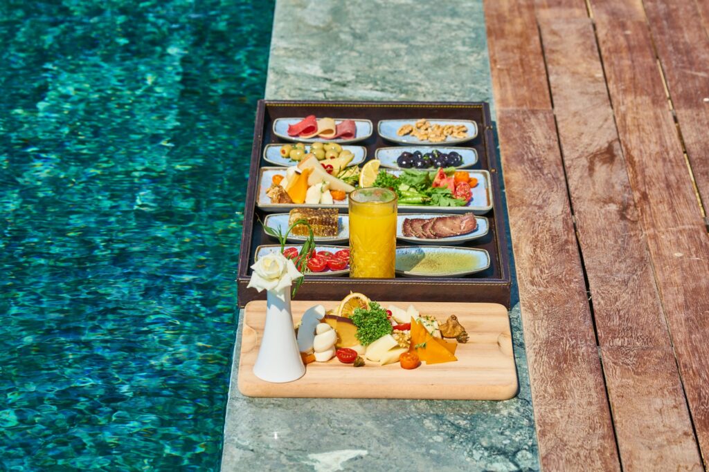 The Ultimate Guide To Swimming Pool Food Floats